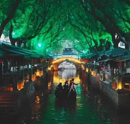 浪漫的雨季